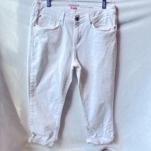Denizen from Levi’s Modern crop Size 10 Capri pants